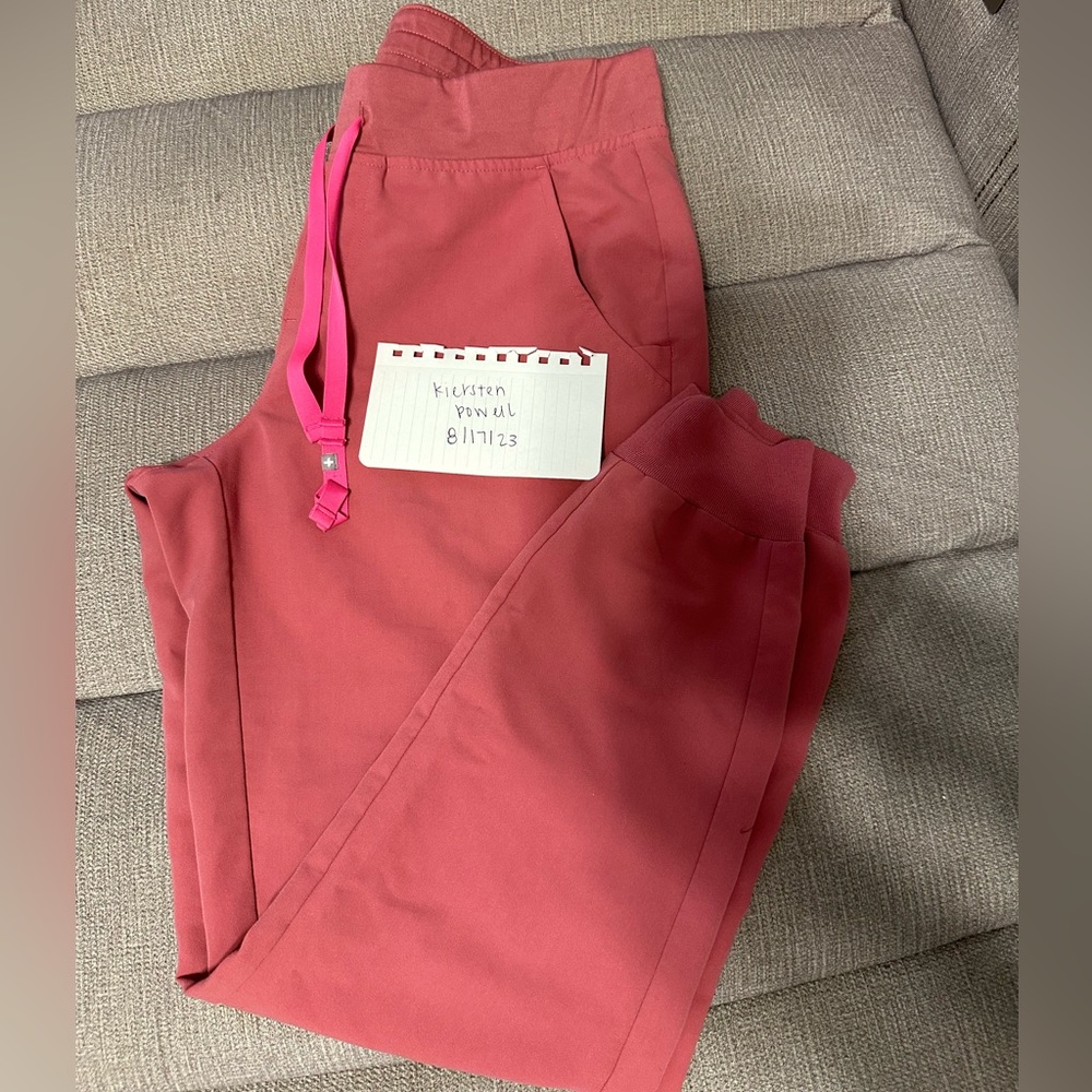 FIGS Zamora scrub bottoms- Quartz